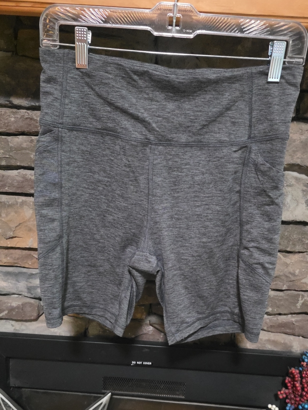 Avia Sports Tights/Shorts Sz M